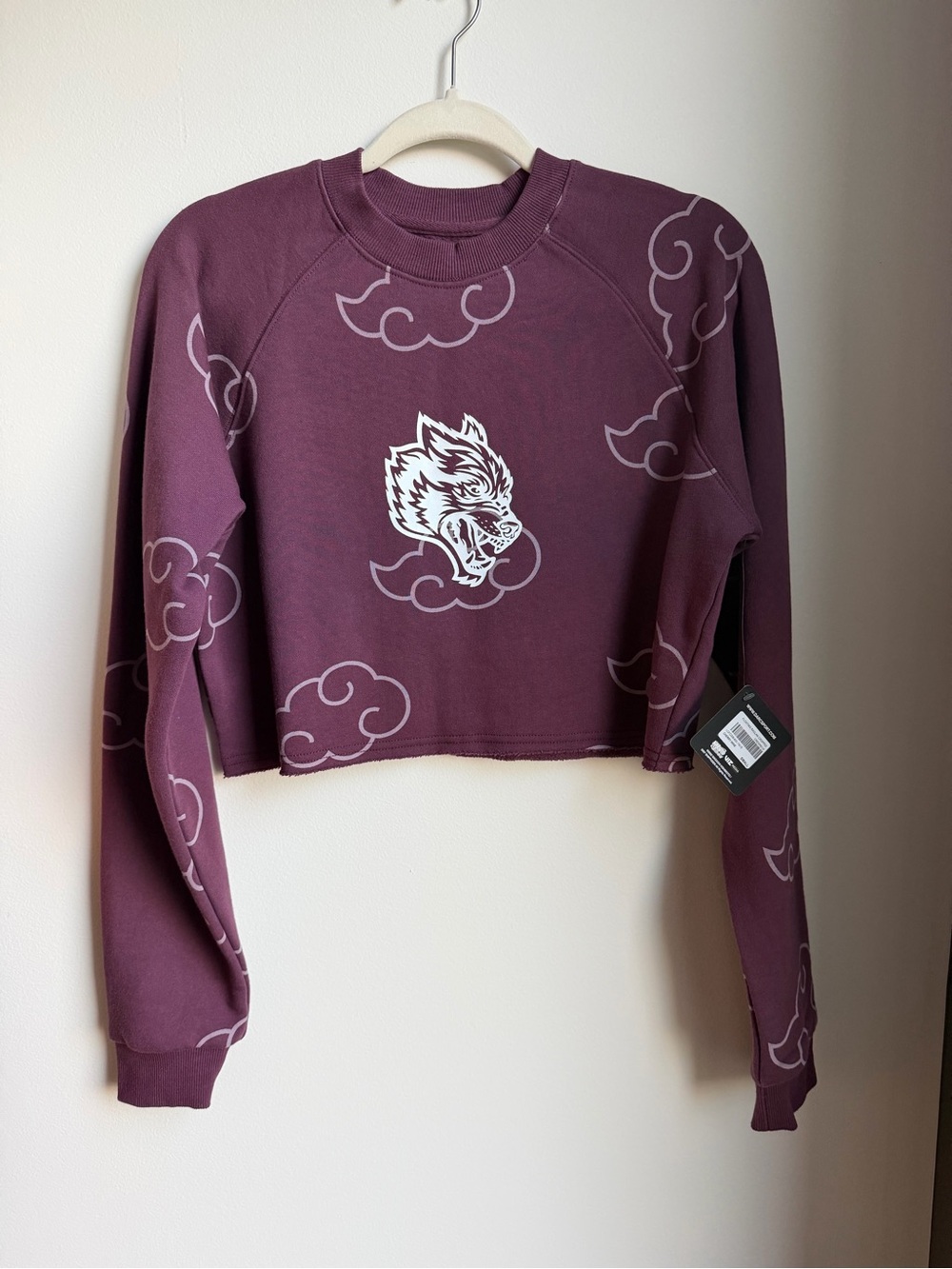 Darc Sport Women's Naruto Cropped Cherry Wine Sweatshirt